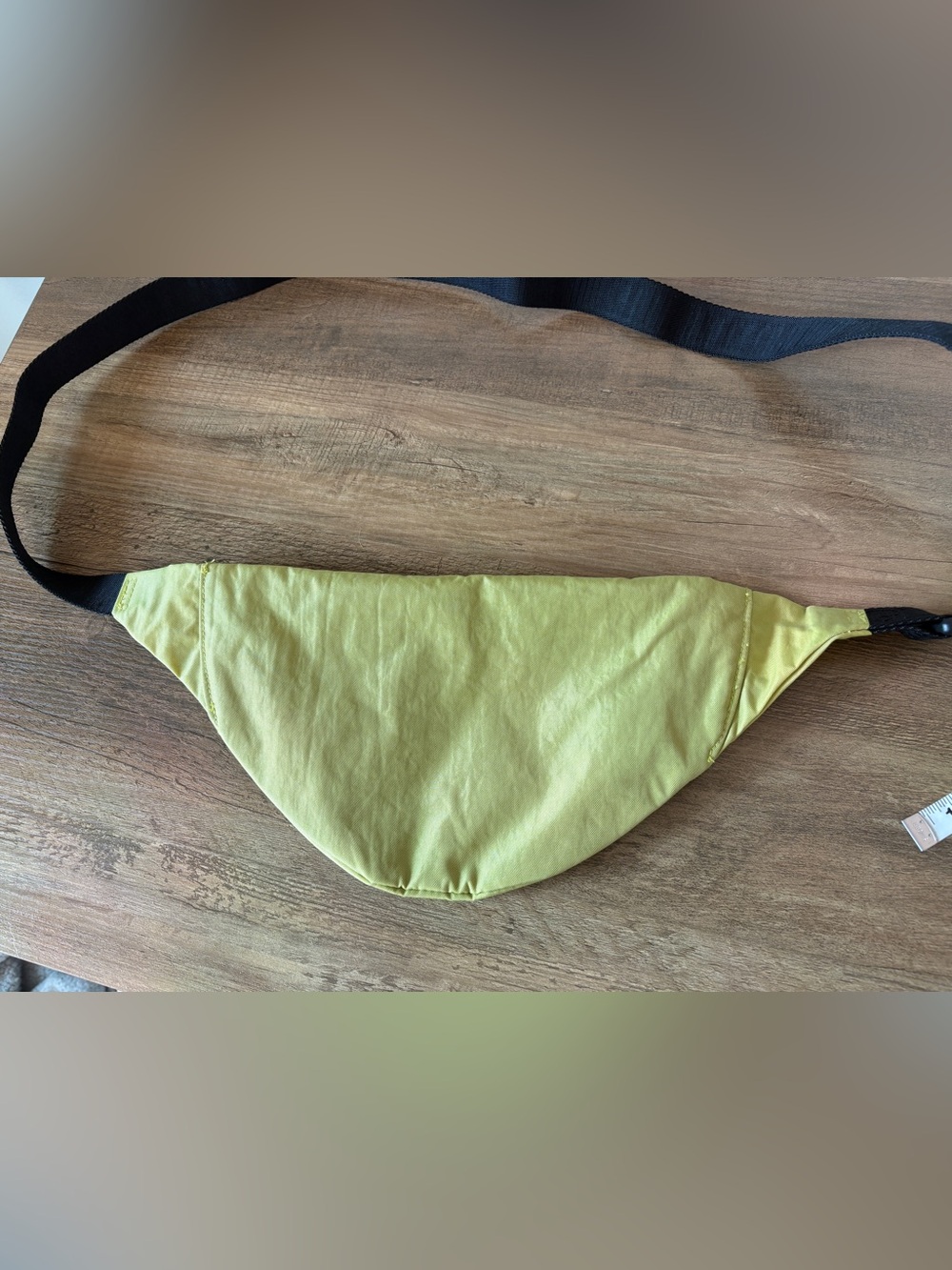 NWOT Baggu Crescent Fanny Pack - Lemongrass - Picture 9 of 12